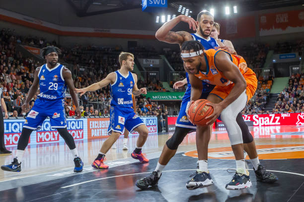 特别是在之 特别是在之