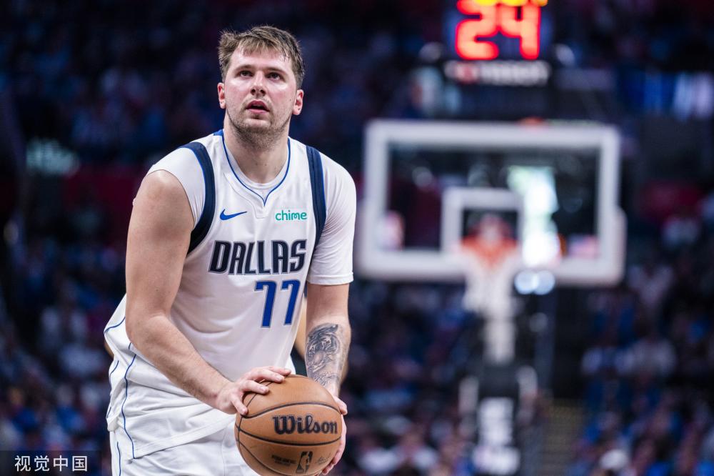 也反映了球 也反映了球