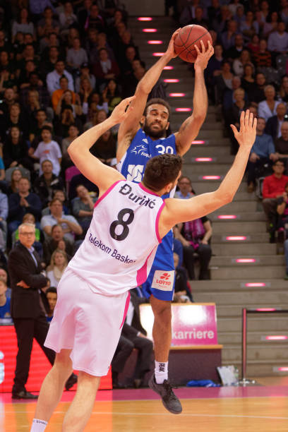 四分之一决 四分之一决