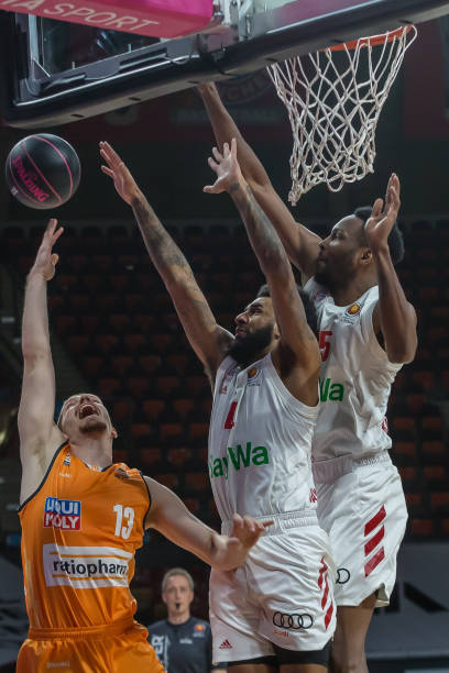 进攻中提前 进攻中提前